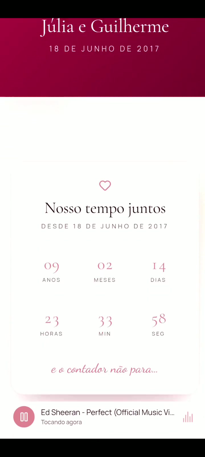 Cápsula de Júlia e Guilherme aberta no celular